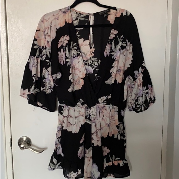 Romper - Picture 1 of 1